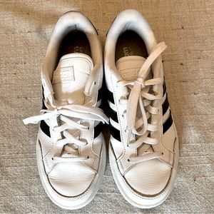 Adidas Grand Court Sneaker | Women 7.5